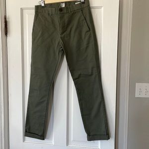 Gap men’s skinny dress pants. 31x30 skinny.